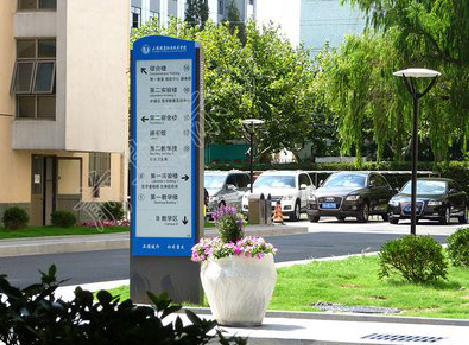 德江哪些因素影响宣传栏的制作？